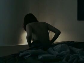 Ингрид Гарсия Йонсон голая – Ана днем (2018) #3