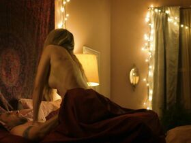 Лулу Брад секси – Рэй Донован s06e08 (2018) #5