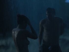 Габриэла Марчинкова голая – Тайный враг (2018) #3