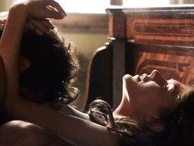 Элис Офрей голая – Письма Асперна (2018) #2