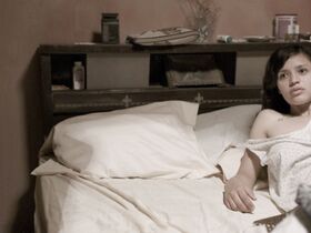 Линда Гонсалес голая – Эли (2013) #3