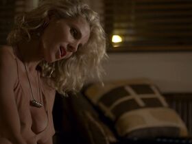 Эльза Патаки голая – Прибрежная зона s01e01-08 (2018) #4