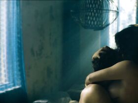 Кэрол Ровира голая – Обвиняемый s01e02-05 (2018) #3