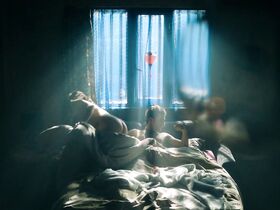 Кэрол Ровира голая – Обвиняемый s01e02-05 (2018) #6