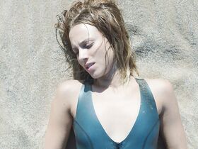 Аура Гарридо секси – Соло (2018) #6