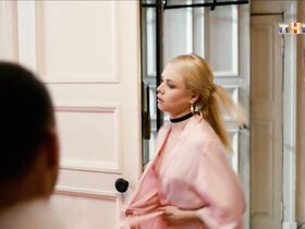 Анастасия Акатова секси – Физрук s04e12-13 (2017) #6