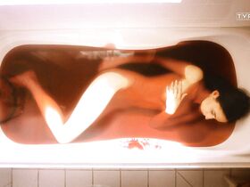 Кайя Уолден голая – Город сокровищ s01e06 (2017)