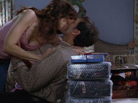 Кэтрин Кинер секси – Сорокалетний девственник (2005)