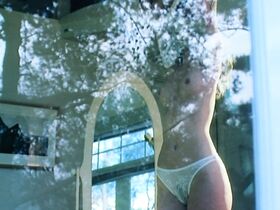 Бэт Рисграф голая – Лето потери моей девственности (2000) #5