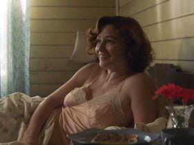 Элисон МакГирр голая – Дамы в черном (2018) #8