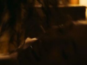 Сесилия Бертоцци голая – Банда Гросси (2018) #4