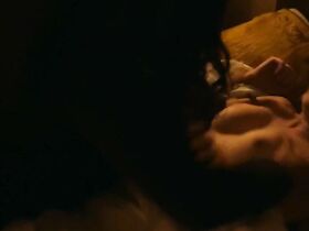 Сесилия Бертоцци голая – Банда Гросси (2018) #6