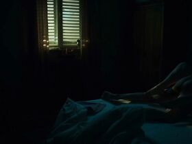 Розалия Томас голая – Дискредитация (2018) #8