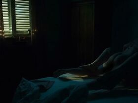 Розалия Томас голая – Дискредитация (2018) #9