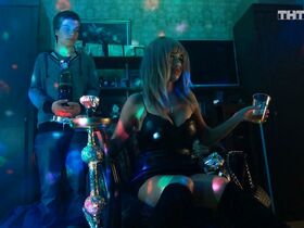 Яна Кошкина секси – Домашний арест s01e01-012 (2018) #8