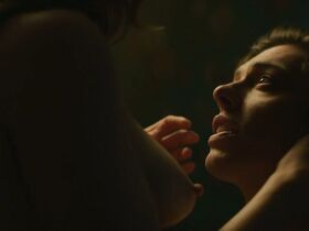 Элла Скотт Линч голая – Сутенёр (2018)