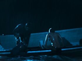 Джет Трантер голая – Прибрежная зона s01e01 (2018) #3