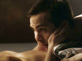 Елена Ривера голая – Расскажи мне сказку s19e19 (2018) #6