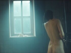 Любовь Аксёнова голая – Без меня (2018) #3
