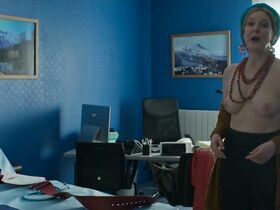 Аньес Сораль голая – HP s01e04 (2018) #3