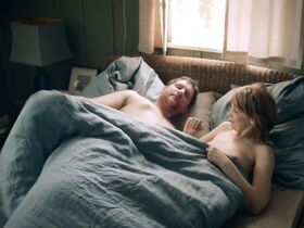 Лаура Тонке голая – Bist du glücklich? (2018) #7