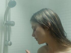 Ирина Мартыненко секси – Проигранное место (2018) #2