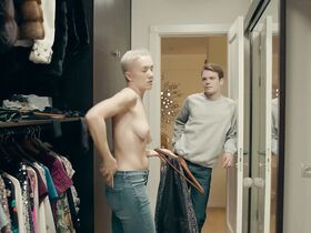 Дарья Мороз голая – Содержанки s01e01 (2019) #9