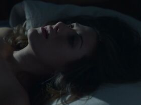 Перри Мэттфелд секси – Навстречу тьме s01e01 (2019) #2