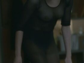 Афина Зелкович голая – Майк s01e09 (2019) #4