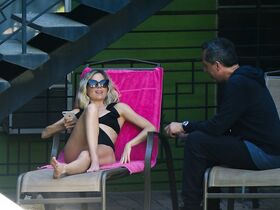 Бриттани Росс секси – Начать сначала s01e02 (2019) #5