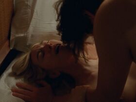 Мадлен Уайз голая – По друзьям s03e03 (2019) #4