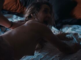 Дженн Харрис голая – Кайф с доставкой s02e05 (2019)