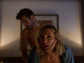 Эринн Хэйс секси – Начать сначала s01e03-04-07 (2019) #6