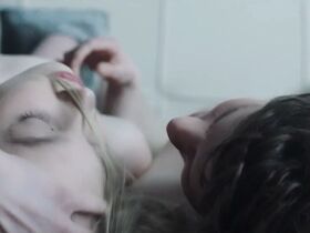 Марина Васильева голая – Мертвое озеро s01e05 (2019) #5