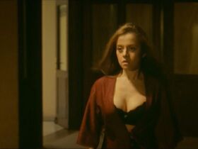 Катя Кабак голая – Вокально–криминальный ансамбль s01e14-15 (2019) #7