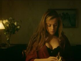 Катя Кабак голая – Вокально–криминальный ансамбль s01e14-15 (2019) #8