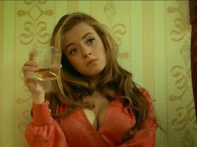 Катя Кабак голая – Вокально–криминальный ансамбль s01e14-15 (2019) #9