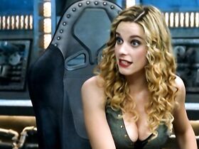 Каролина Банг секси – Plutón BRB Nero s01 (2008-2009) #8