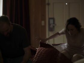 Эллен Эдейр секси – Грешница s02e01 (2018) #2