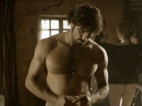 Каролина Банг голая – Земля волков s02-03 (2012-2014) #5