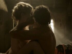 Каролина Банг голая – Земля волков s02-03 (2012-2014) #8