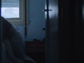 Луиза Арраес секси – Размытая правда (2017) #2