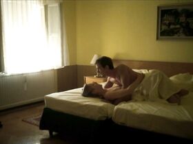 Элизабет Умлаут голая – Gehen am Strand (2013) #8