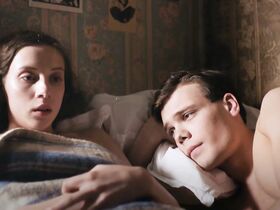 Екатерина Гудина голая – Clash of Futures (1918-1939) s01e07 (2018) #4