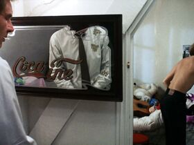 Эмманюэль Сенье голая – Неукротимый (1988)