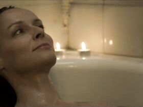 Клод Перрон секси – Эдвига (2011) #3