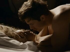 Юлия Росновская голая – Дороги свободы s01e03 (2018) #3