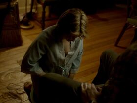 Эддисон Тимлин секси – Девушка в ящике (2016) #5