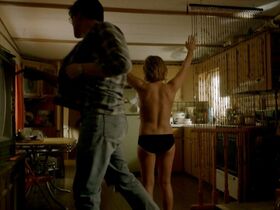 Эддисон Тимлин секси – Девушка в ящике (2016) #8