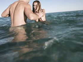 Ева Гарсия-Вакас голая – Пещера (2014) #4